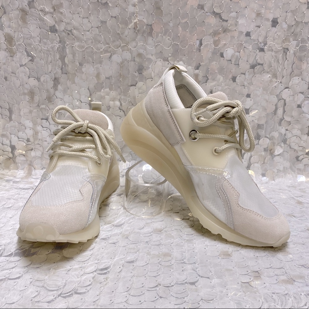 Steve Madden “Cliff”